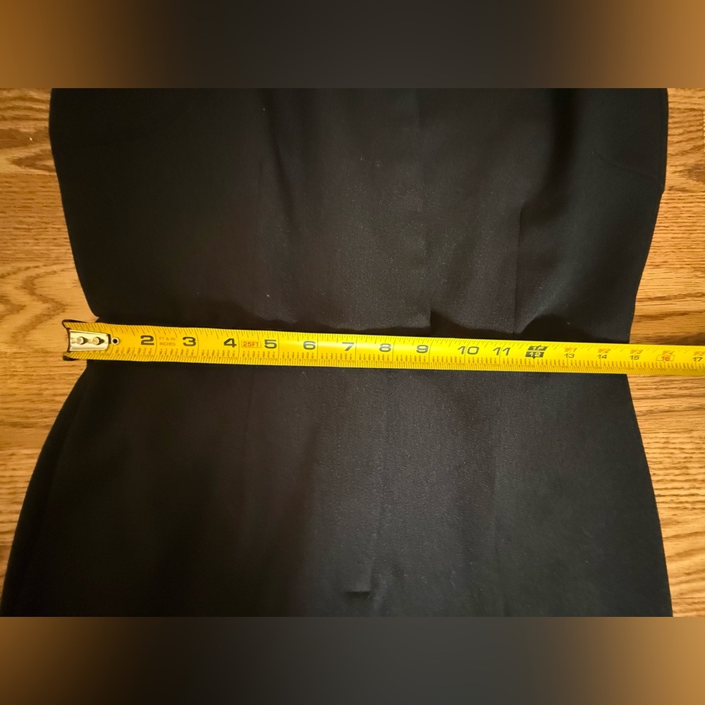 Sleeveless Black Jumpsuit with Waist Tie - Picture 12 of 16